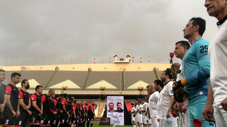 تصاویر دیدار دوستانه منتخب سرخابی و منتخب ۹۸ به یاد انصاریان و میناوند