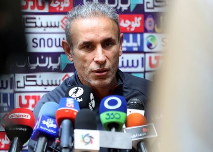 گل‌محمدی در پرسپولیس می‌ماند، حمایتش می‌کنیم