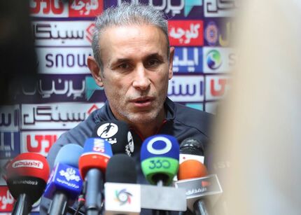 گل‌محمدی در پرسپولیس می‌ماند، حمایتش می‌کنیم