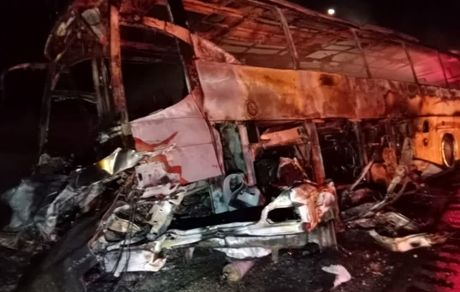 ده‌ها کشته و زخمی در برخورد اتوبوس با پژو ۴۰۵