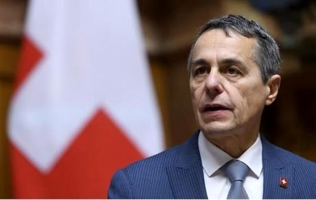 سوئیس برای کمک به تبادل زندانیان ایران و آمریکا اعلام آمادگی کرد 
