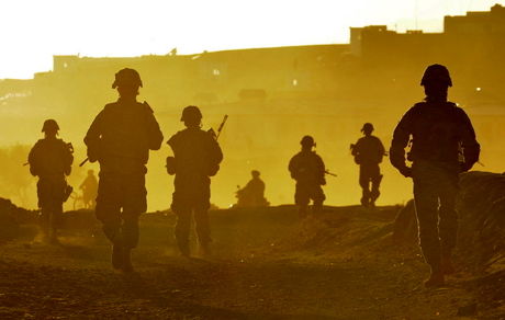 آمریکا محل تجمع طالبان در شبرغان را بمباران کرد