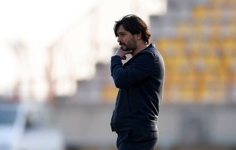 سرمربی شمس آذر استعفا کرد