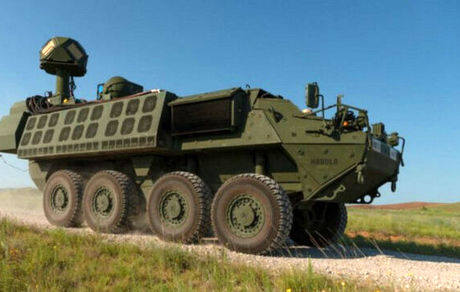 آزمایش اولین سلاح لیزری در حالت جنگی توسط آمریکا