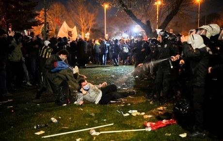 تداوم تظاهرات گسترده مردمی در ترکیه +ویدئو