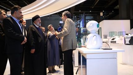 رییس جمهور از خانه نوآوری و فناوری ایران (iHiT) بازدید کرد