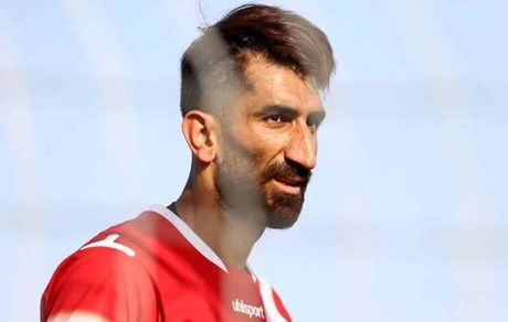  سه‌شنبه آخرین تمرین بیرانوند با پرسپولیس/ دروازه‌بان سرخ‌ها رسما جدا می‌شود