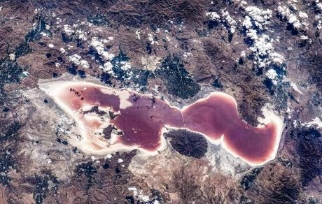 تصویر فضایی "دریاچه ارومیه" از لنز دوربین فضانوردان چینی