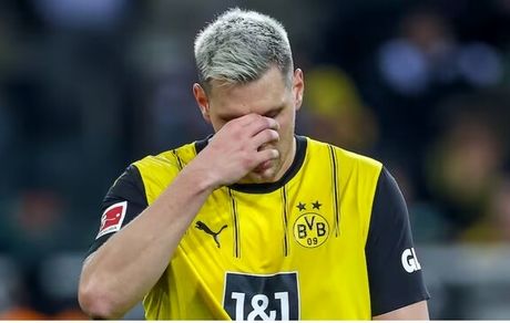 یک بازیکن دیگر دورتموند، بازی با بارسلونا را از دست داد