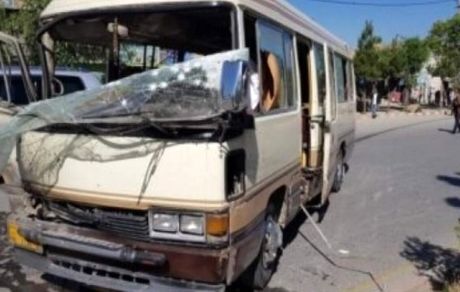 یک مینی‌بوس در کابل منفجر شد