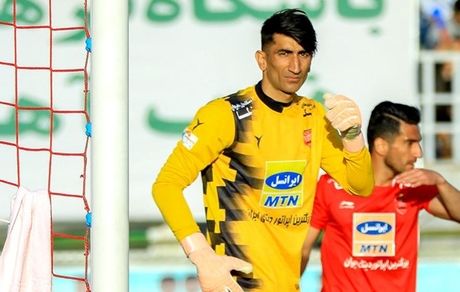 بیرانوند: غفوری به خاطر آرم پرسپولیس عکسم را منتشر نکرد، من هم عکسش را بریدم