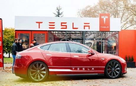 فناوری خودران تسلا بدون تصادف شد!