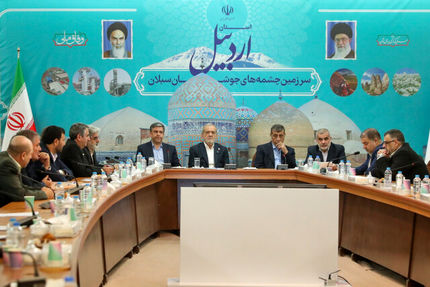 رئیس جمهور: مشکل آنجاست که ما یاد نگرفته‌ایم از ایده‌های یکدیگر استفاده کنیم / نباید برای چند دقیقه حرف زدن محتاط باشیم