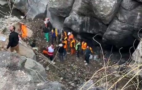 نیروهای هلال احمر، جسد نوجوان اهل ماکو را بعد از ۴روز پیدا کردند