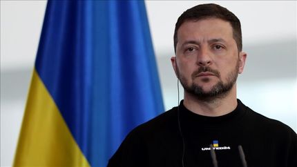 با امضای زلنسکی، واردات کتاب از روسیه به اوکراین ممنوع شد