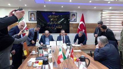 امضای تفاهم‌نامه مشترک بین ارومیه و حکاری ترکیه