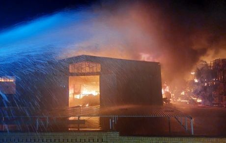 انفجار در یک واحد صنعتی / آتش سوزی مهار شد