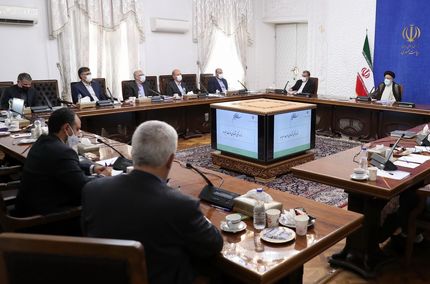 جلسه ستاد هماهنگی اقتصادی دولت با موضوع تثبیت بازار سرمایه برگزار شد
