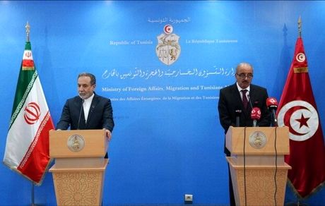 عراقچی در تونس: از این پس همکاری ایران و آژانس در چارچوب توافق شده خواهد بود
