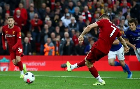 لیورپول در آخرین دقیقه بازی پیروز شد