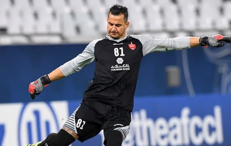 دروازه‌بان پرسپولیس بهترین بازیکن لیگ قهرمانان آسیا