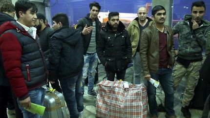توقف اخراج مهاجران افغانستانی از آلمان و هلند بدلیل جنگ