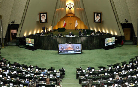 نامه معرفی ۱۹ وزیر پیشنهادی تحویل مجلس شد/ جلسه رای اعتماد بعد از تاسوعا عاشورا