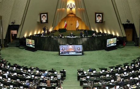 نامه معرفی ۱۹ وزیر پیشنهادی تحویل مجلس شد/ جلسه رای اعتماد بعد از تاسوعا عاشورا