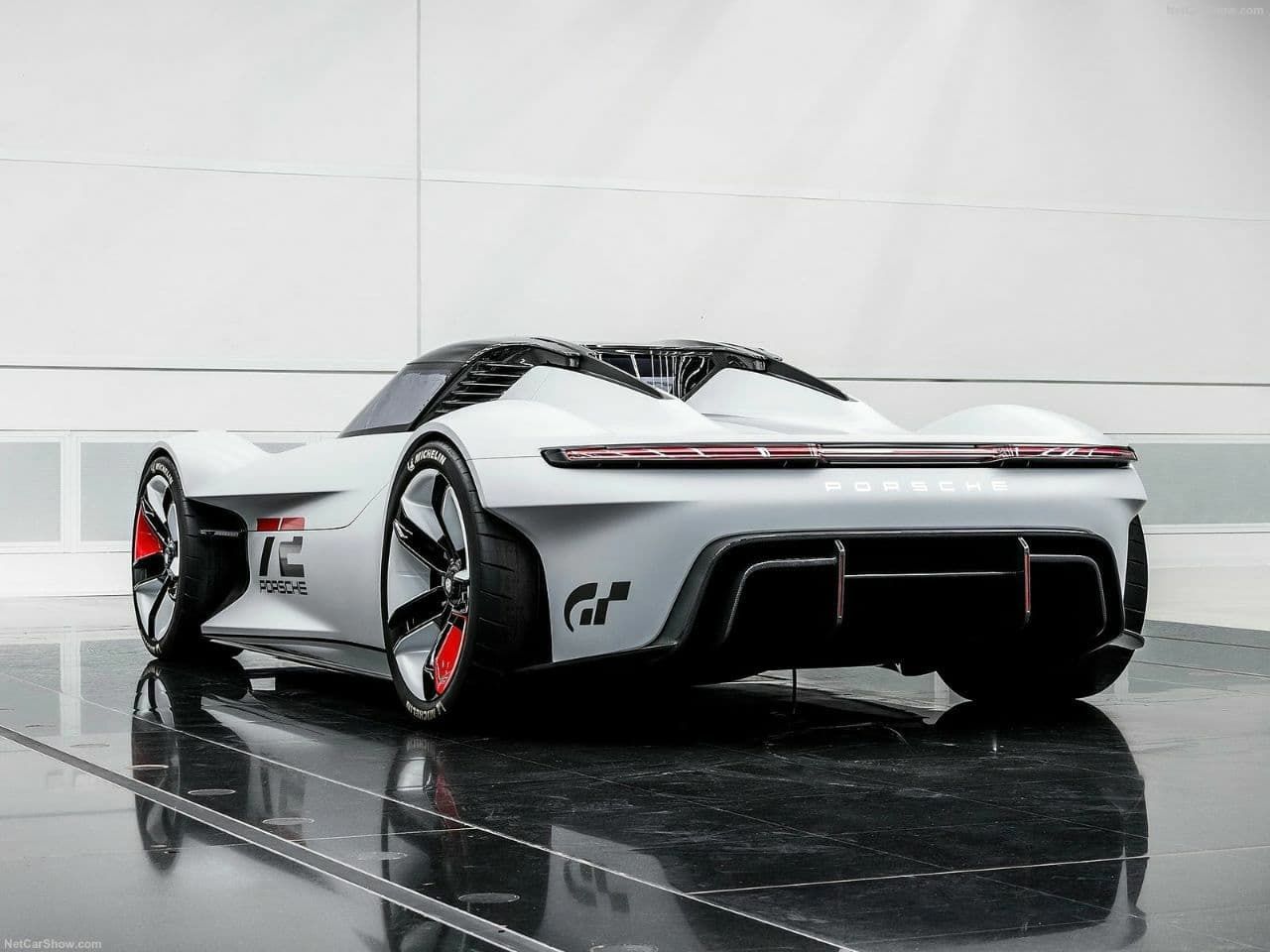 پورشه Vision Gran Turismo