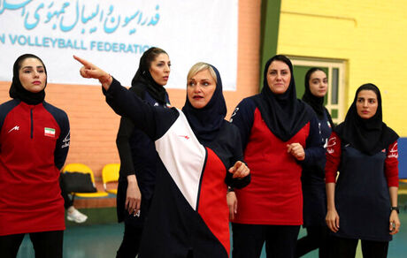 ۱۸ بازیکن به اردوی تیم ملی والیبال زنان دعوت شدند