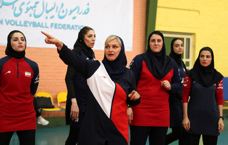 ۱۸ بازیکن به اردوی تیم ملی والیبال زنان دعوت شدند