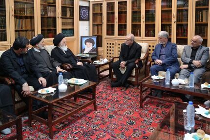 رئیس جمهور: برخی جریان‌ها هم سنگ اندازی می‌کنند هم تهمت می‌زنند
