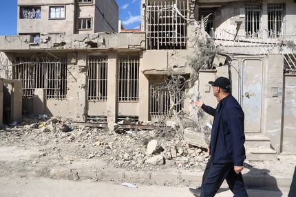 پرداخت تسهیلات ۳۰۰ تا ۷۰۰ میلیون تومانی «قرض الحسنه ودیعه مسکن موقت جنگ رمضان» به هموطنان ساکن منازل ‌آسیب‌دیده 