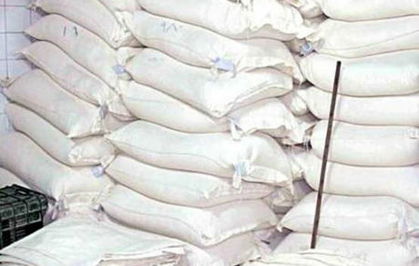 واقعی شدن قیمت آرد صنایع به قاچاق این کالا پایان می‌دهد