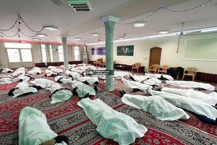کفن پوشی عجیب در بروجرد بخاطر زندانی شدن رئیس شورای شهر!