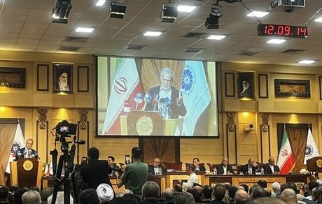 پزشکیان: اگر برای ایران و کشور دل‌مان می‌سوزد باید از اختلافات دست برداریم و با هم باشیم