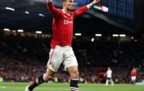 احتمال ماندن رونالدو در منچستر قوت گرفت