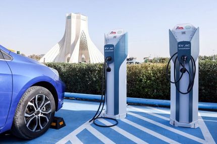 افتتاح ۳ ایستگاه بزرگ شارژ خودروهای برقی در روز ۲۵ اسفندماه سال جاری در تهران