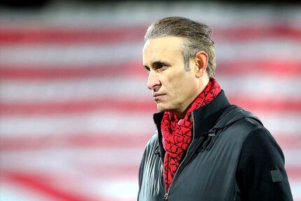 سرمربی پرسپولیس محروم است