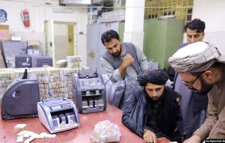 آمریکا برخی تحریم‌های طالبان را لغو کرد