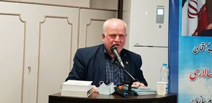 تکلیف افزایش مستمری و همسانسازی حقوقها را مشخص کنید