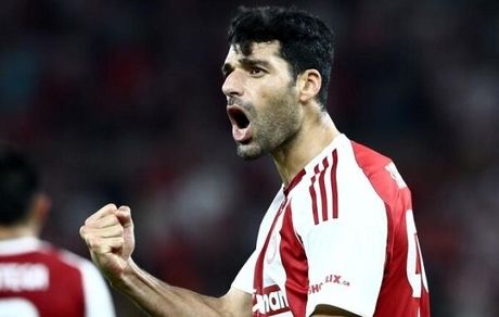 برد المپیاکوس با گلزنی طارمی