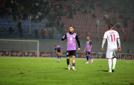 نبرد نساجی و خیبر گل نداشت ولی VAR و اخراجی داشت