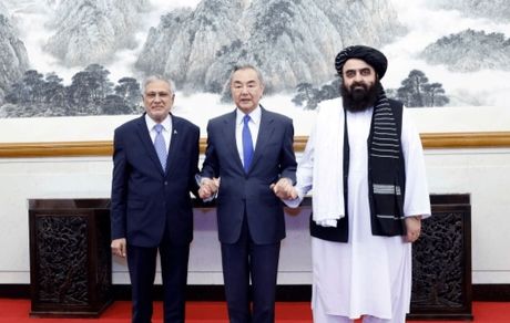 چین، مذاکره صلح دوباره پاکستان و افغانستان را جوش داد