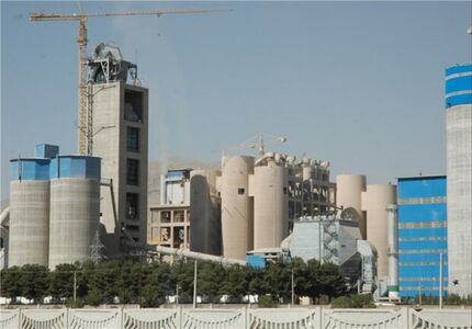 آغاز قطع برق کارخانجات فولاد و سیمان برای تامین نیاز مصارف خانگی