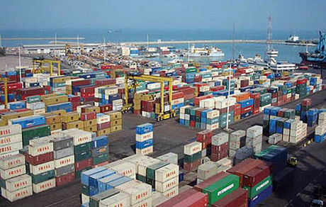 کامیون هم داستان شد/ ۲ میلیون تن کالای ترخیص شده آفتاب می‌خورد!