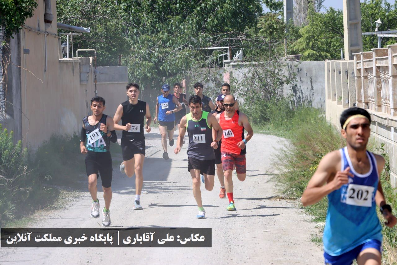 مسابقات دوی صحرانوردی ۴ کیلومتری در ارومیه