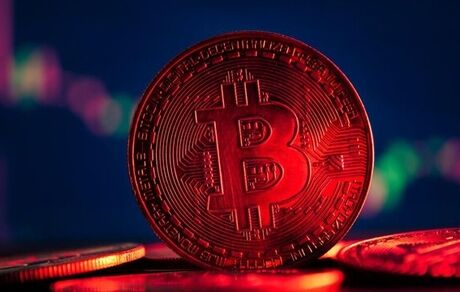 سقوط بیت کوین و اتریوم ادامه دارد