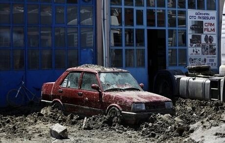 تعداد جان باختگان وقوع سیل در ترکیه به ۷۸ نفر رسید