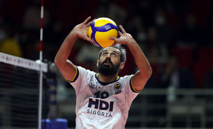 شکست یاران معروف در لیگ والیبال ترکیه